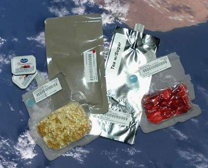 ¿Cómo se alimentan los astronautas en el espacio?